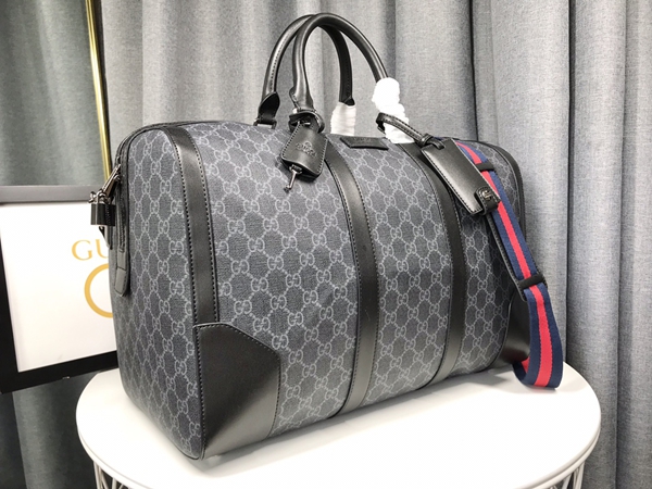 激安グッチバッグコピー背面デザイン